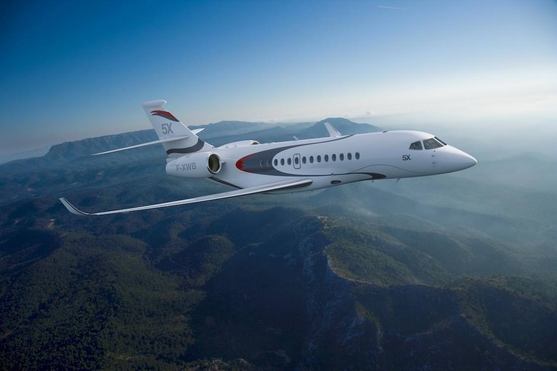 Falcon 10x самолет характеристики. Dassault Falcon самолет. Dassault Falcon 10x. Dassault Falcon 10x самолет. Falcon 5.