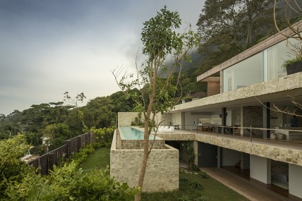 Beautiful view of Luxury Widow Wall Townhouses In Rio De Janeiro