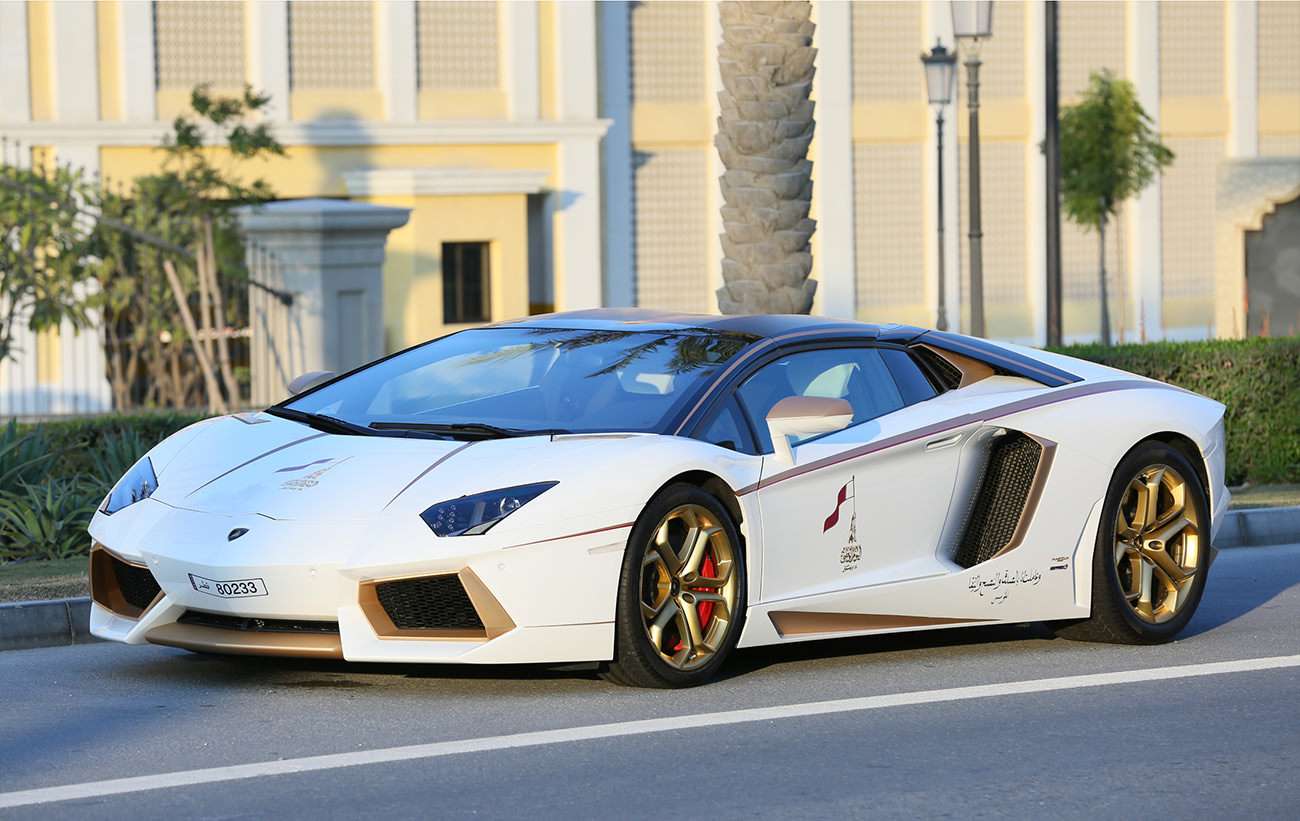 Lamborghini Aventador lp700 4 Golden