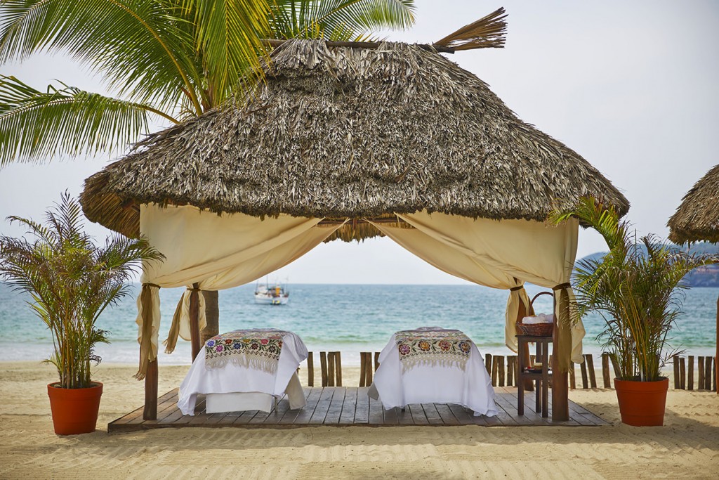 Viceroy Zihuatanejo Luxury Mexico Resort