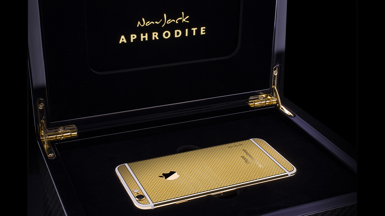 Gold 6.24. Iphone 6 Gold 24 k. Iphone 24k Gold. Золотой айфон 24k. Золотой айфон 24 каратное золото.