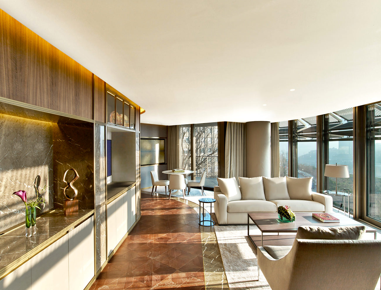 The St. Regis Istanbul: 5-star luxury hotel in Istanbul