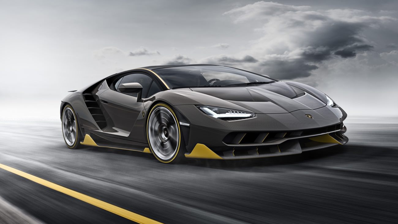 Lamborghini reveals the Lamborghini Centenario in Geneva