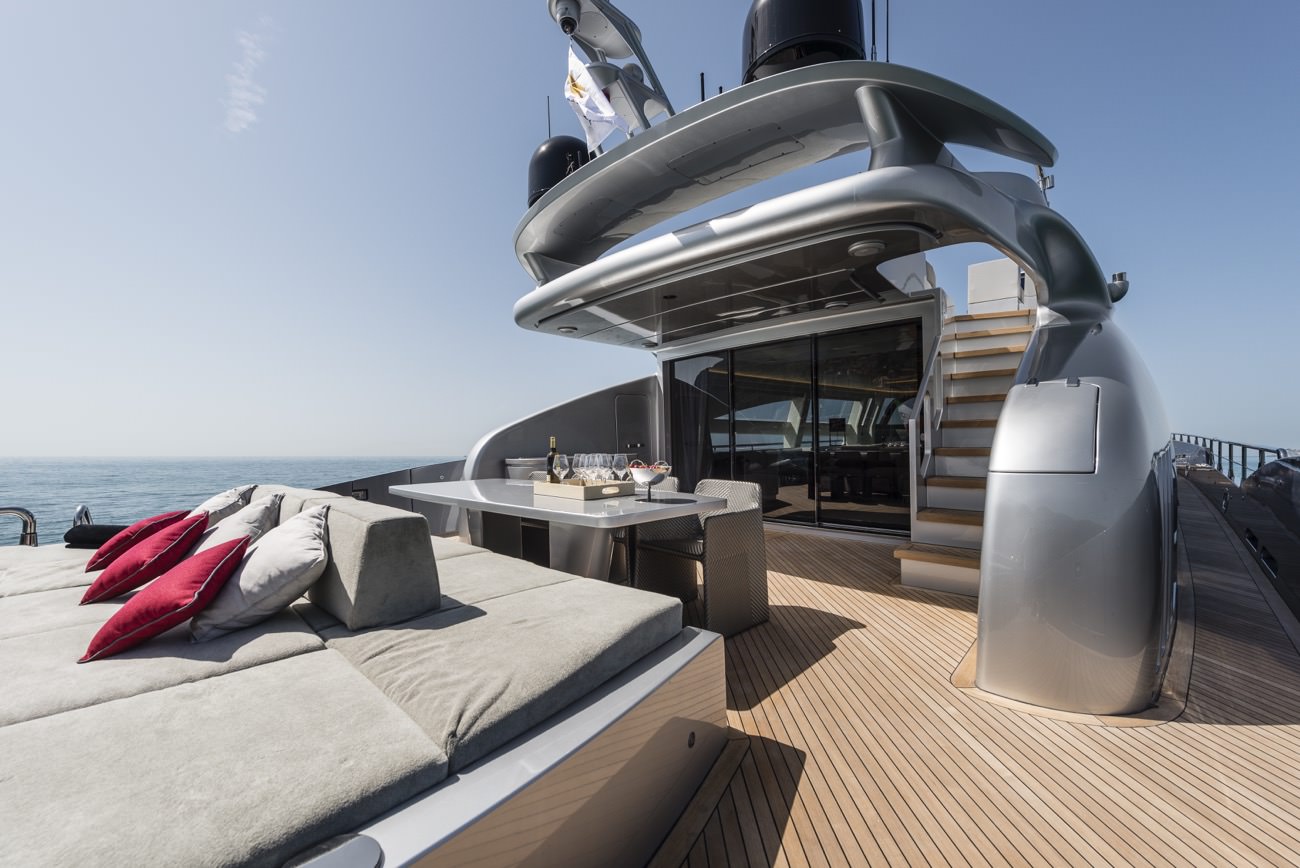 AB 100: this new yacht with unparalleled style will certainly seduce you!