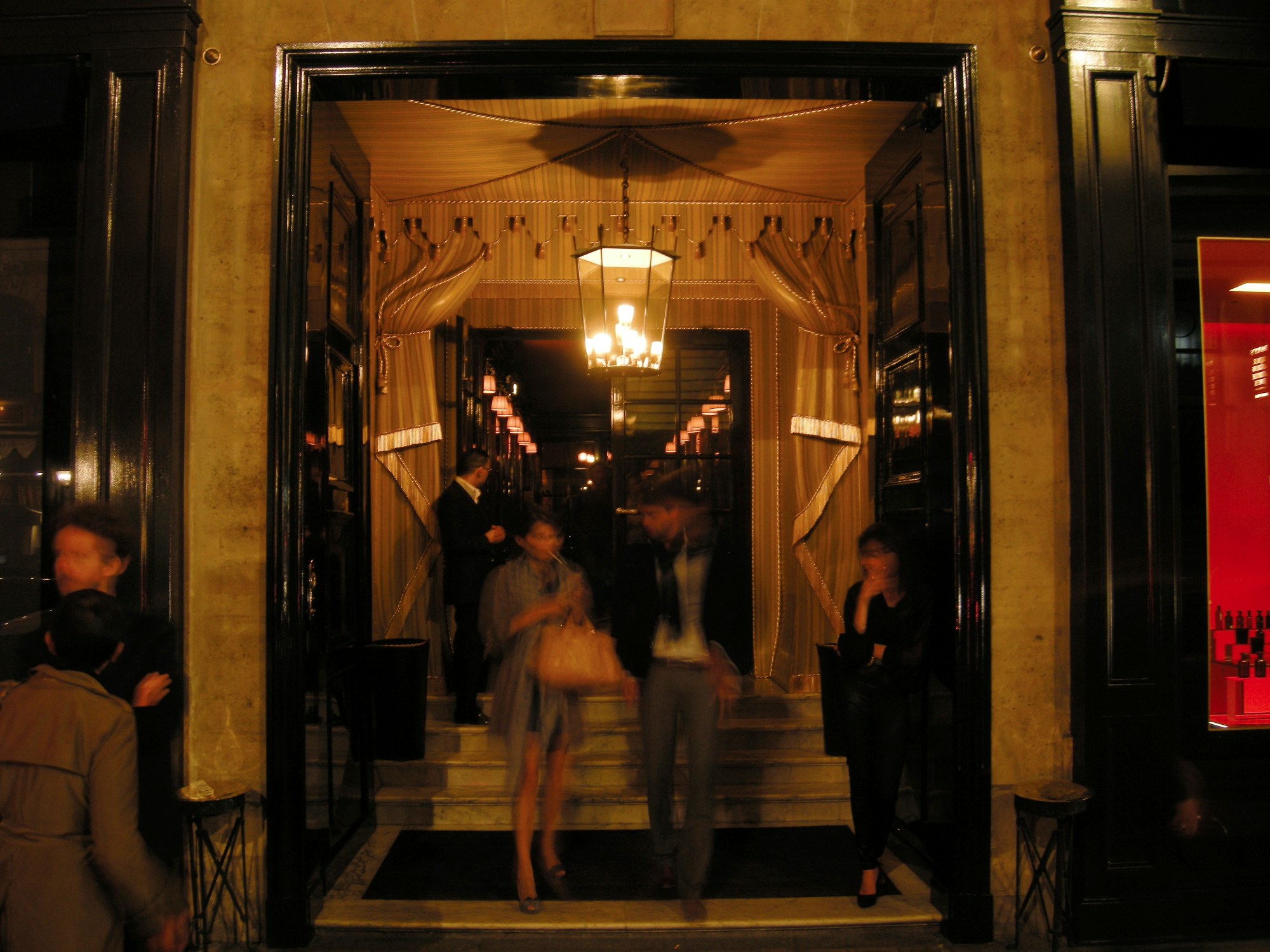 hotel-costes-paris-1