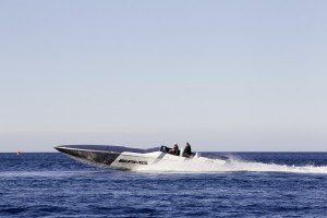 Mercedes-Benz Cigarette Boat 50 AMG & C 63 AMG Black Series 2013