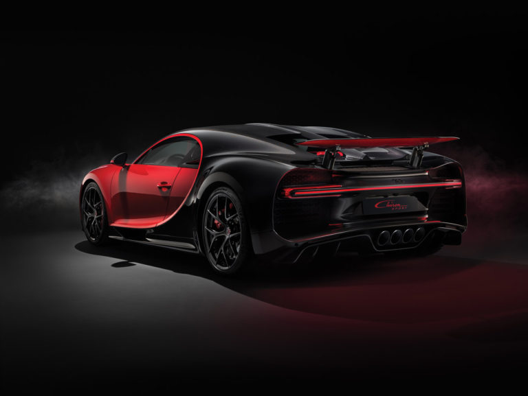 Quel Est Le Prix D'une Bugatti Chiron Bugatti sort une nouvelle version de sa mythique Chiron : la Chiron Sport